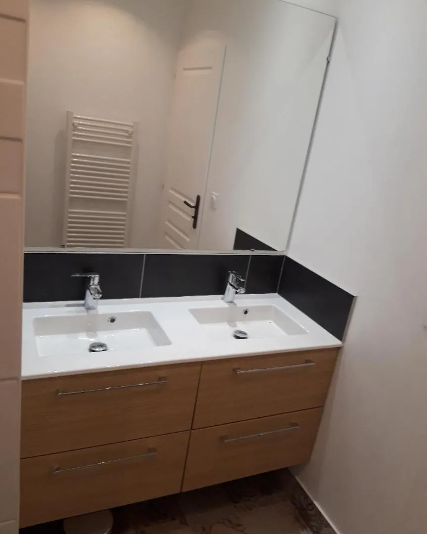 דינאר Quiet Apartment