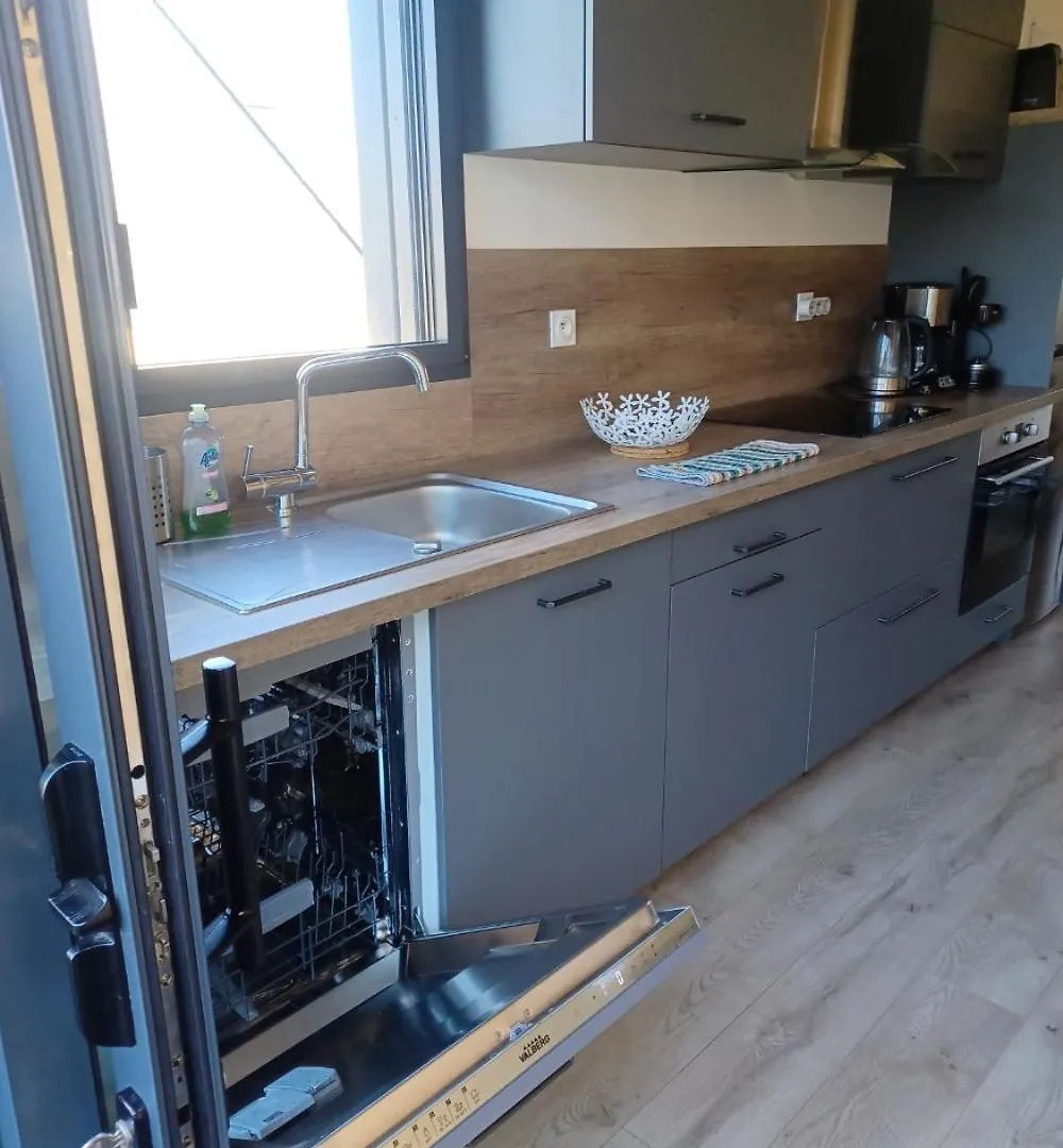 דינאר Quiet Apartment